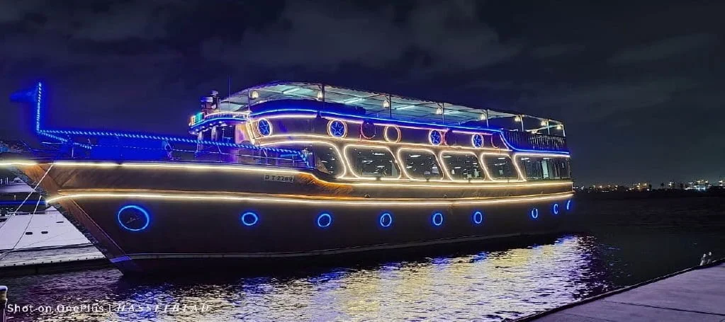 BASIC CANAL CRUISE DUBAI