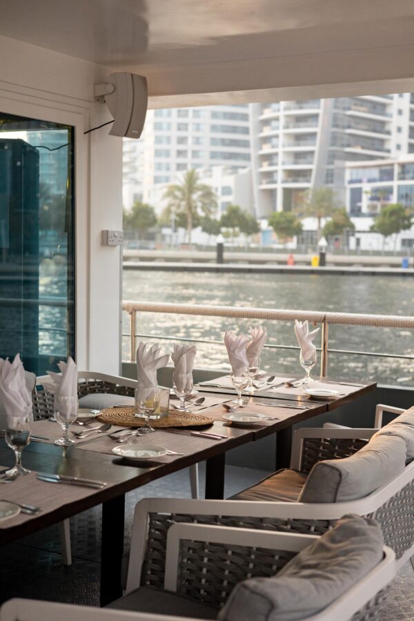 FIVE STAR SEA LOUNGE MARINA (PREMIUM)