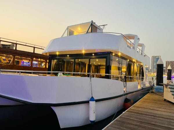 PREMIUM LUXURY CANAL CRUISE DUBAI NYE